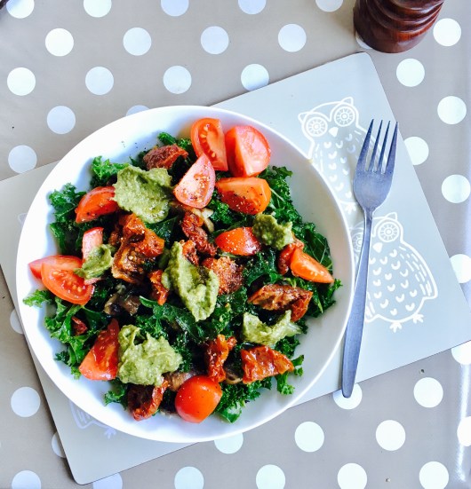 avocado-and-sundried-tomatoes