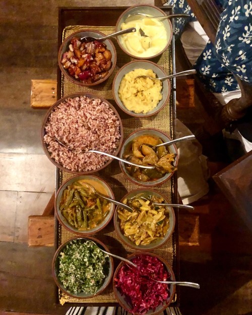 251F5F72-F8A6-40A6-8A58-7A5E5DCAA230